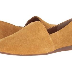 LUCKY BRAND BRETTANY OILED SUEDE FLAT